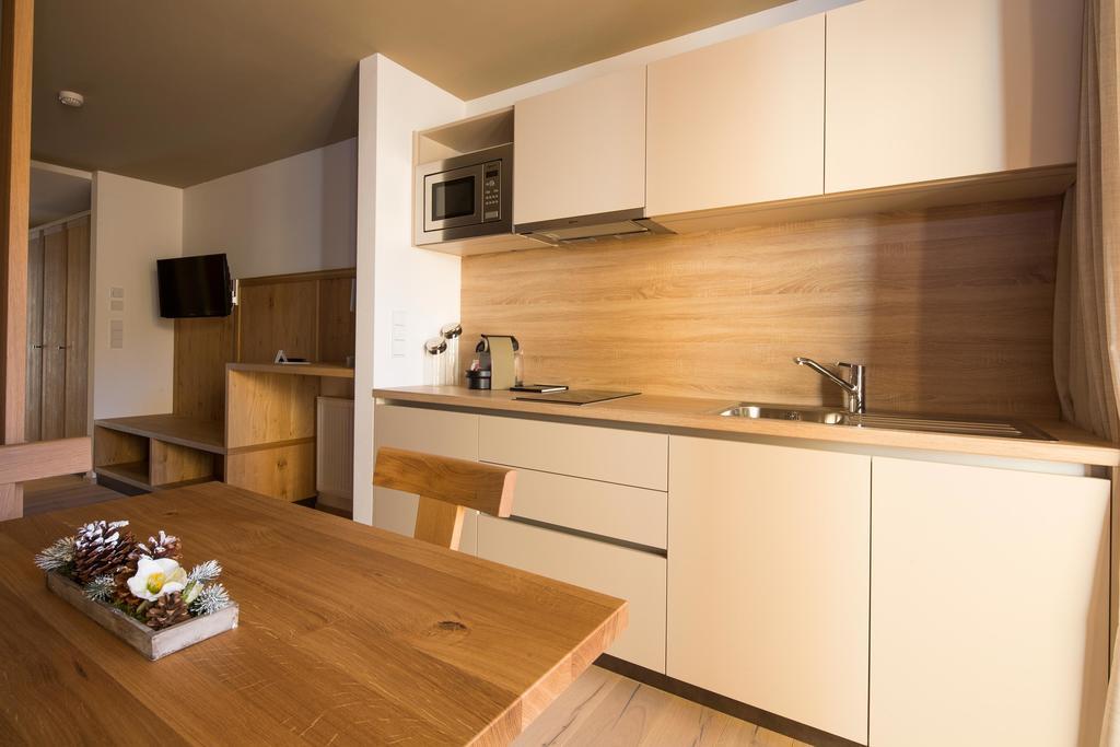 Moelgg Dolomites Residence San Vigilio Di Marebbe Quarto foto